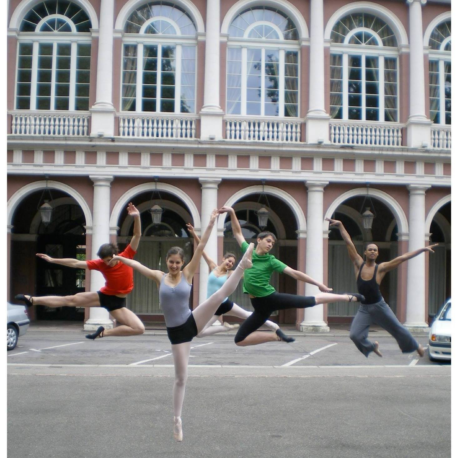 Akadémie Ecole de Danse